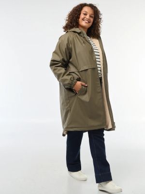 Дълга водоустойчива парка с подплата