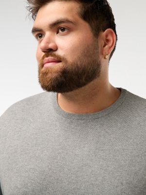 Мъжки пуловер обло деколте 