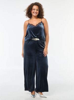 Широки панталони от кадифе