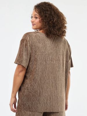 Блуза с къс ръкав от кадифе