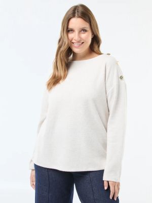 Фино плетена блуза със златни копчета 