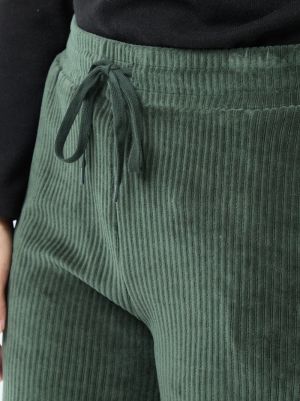 Широки дамск ипанталони от кадифе