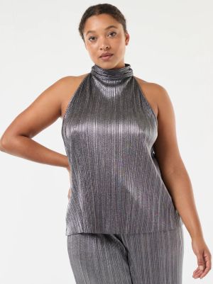 Американски топ с плисирана високя яка