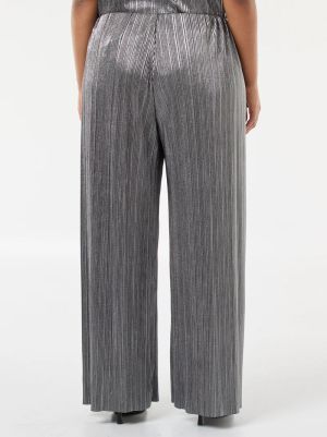 Сребрист плисиран панталон с широки крачоли