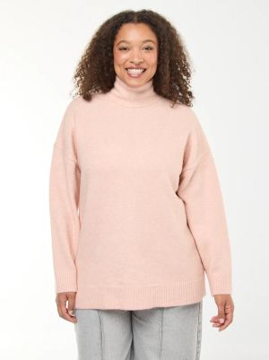 Пуловер с висока яка