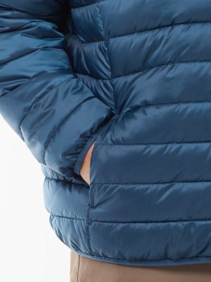 Леко ватирано пухено яке с качулка