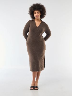 Дълга рокля с поло яка