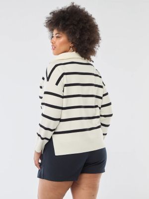 Дамски пуловер с висока яка с цип 