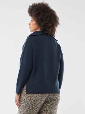 Дамски пуловер с висока яка с цип 