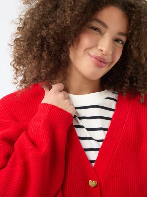 Жилетка с V-образно деколте с копчета