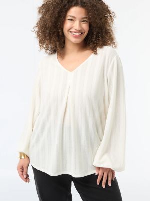 Голям размер дамска блуза с перфорирана плетка 