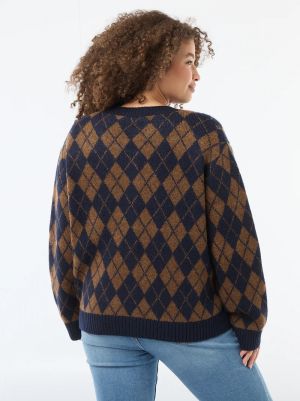 Дамска плетена жилетка голям размер