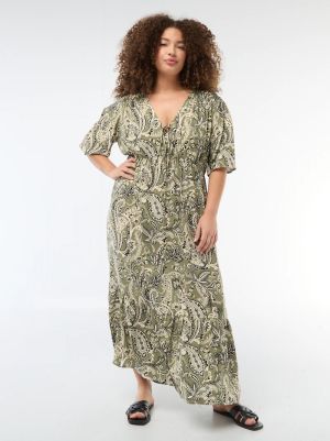 Еластична рокля с елегантен принт