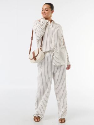 Дамски панталон с прав крачол от ленена смес