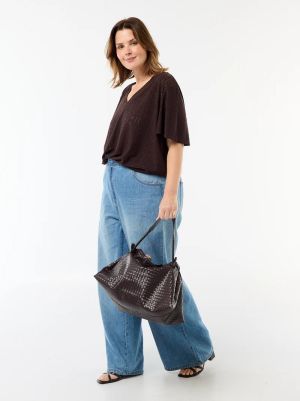 Дамска блуза с перфорирана плетка