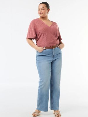 Дамска блуза с перфорирана плетка