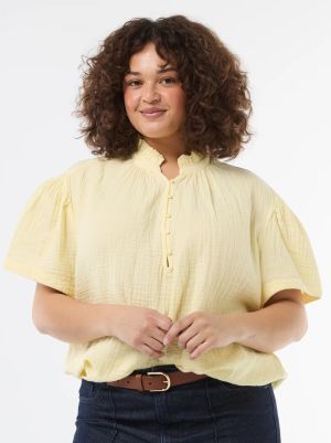 Дамска блуза от памучен плат с набрана яка