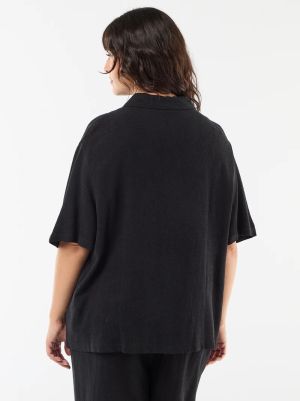 Дамска ленена риза с къс ръкав