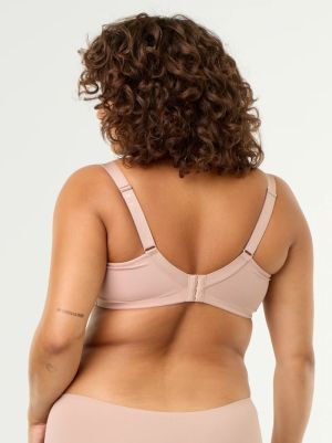 Луксозен дамски сутиен с дантела