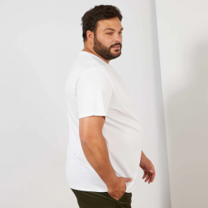 Бяла мъжка тениска голям размер